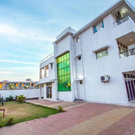 Empyrean Stay Ll 6Bhk Ll Royal Bramha Palace Ll Pvt Pool Ll Lonavala Buitenkant foto