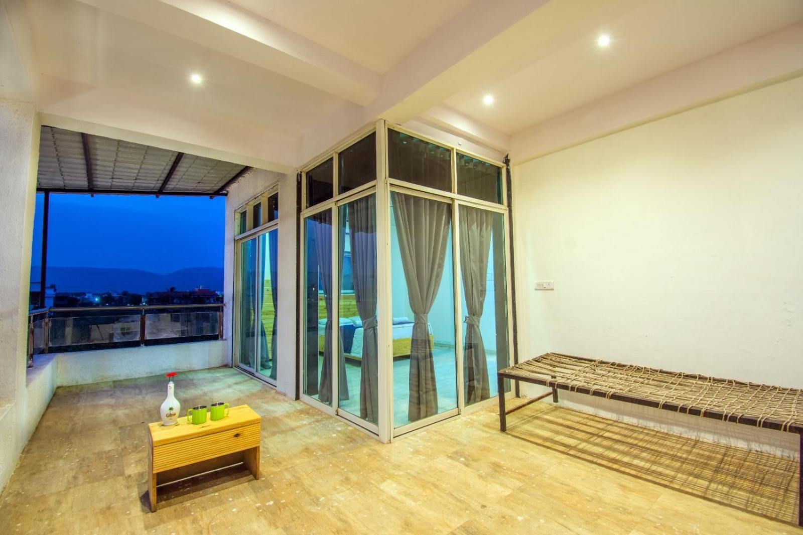 Empyrean Stay Ll 6Bhk Ll Royal Bramha Palace Ll Pvt Pool Ll Lonavala Buitenkant foto